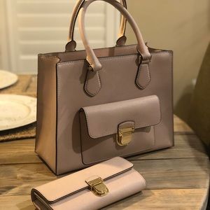 Micheal Kors light light pink bag and wallet